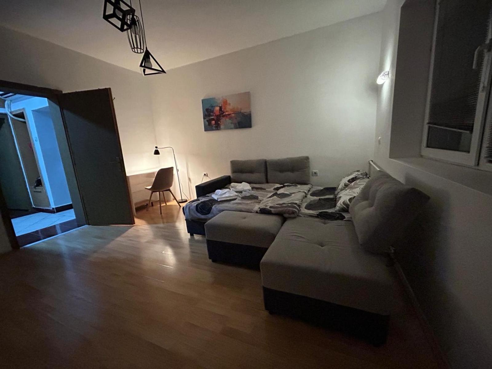 Elena Apartment 2 Skopje Buitenkant foto