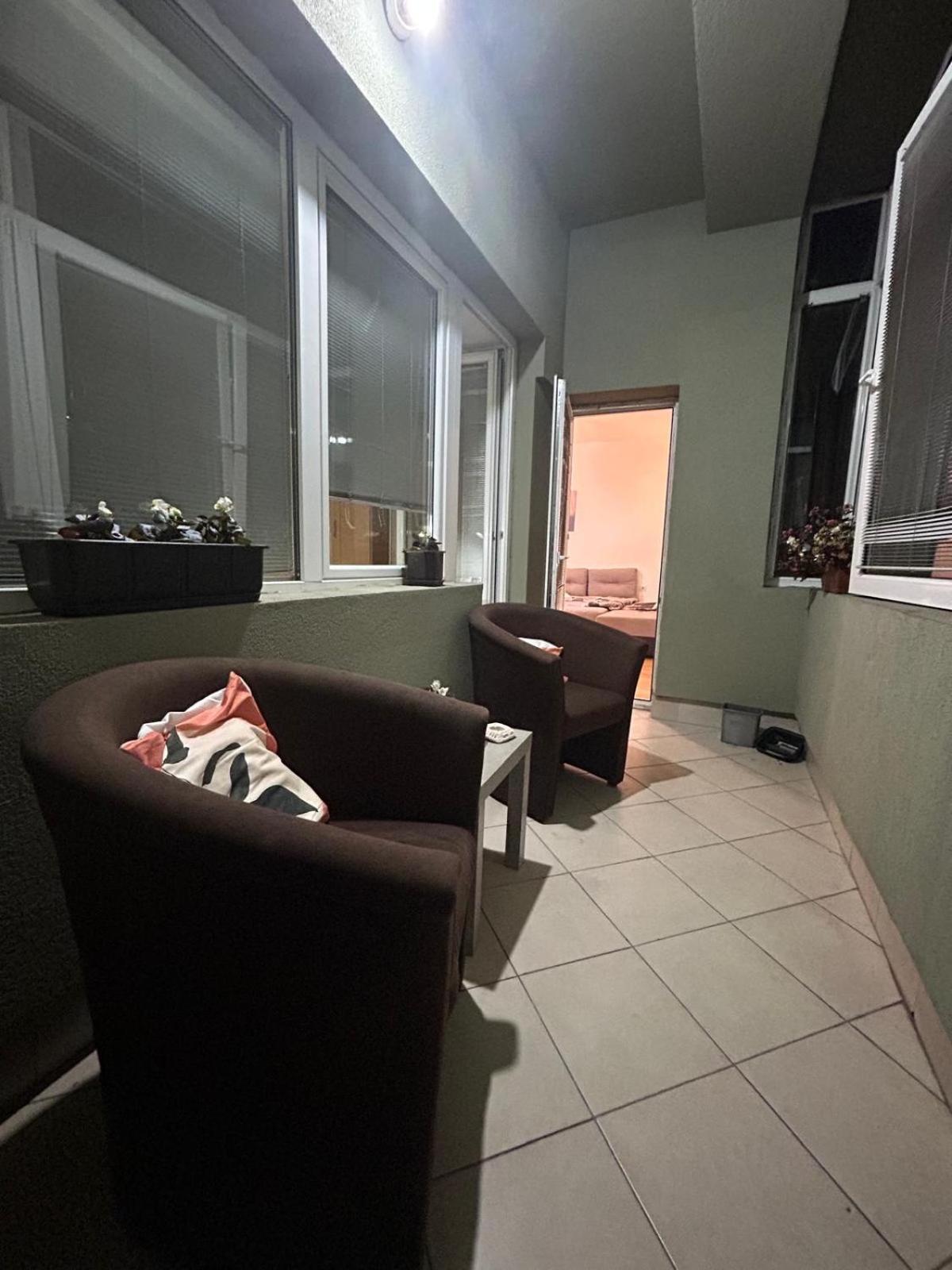 Elena Apartment 2 Skopje Buitenkant foto
