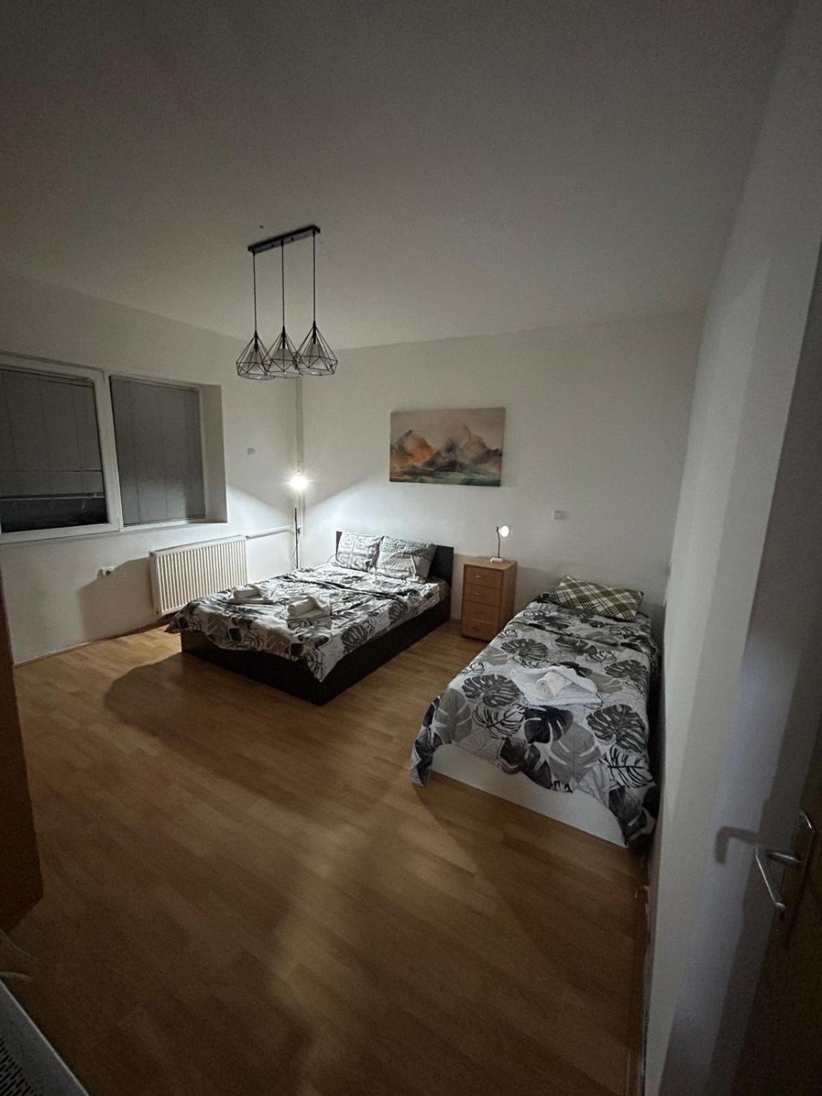 Elena Apartment 2 Skopje Buitenkant foto